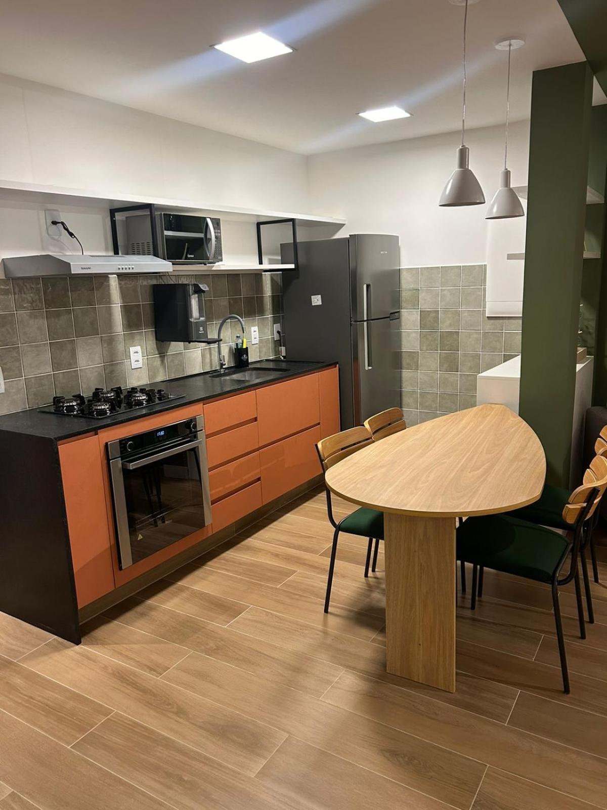 Apartamento 2qtos, Newly Renovated, Botafogo Mall And *